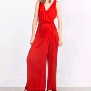 ZARA | Red beautiful Jumpsuit Size S
